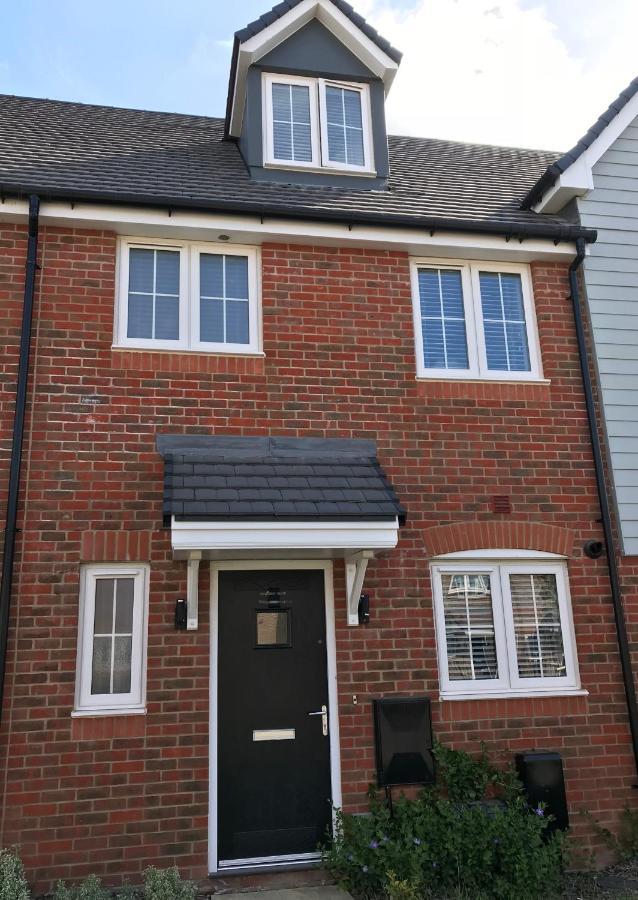 Smith'S Loft Bed & Breakfast Chichester Exterior photo